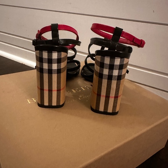 Burberry Anthea Sandal - Picture 2 of 4